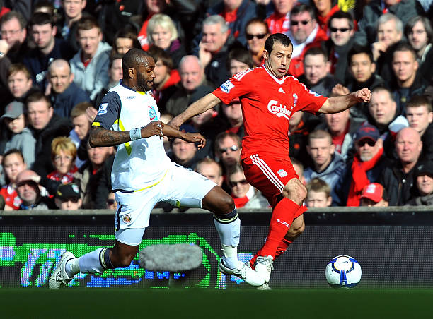 比单纯的明 比单纯的明